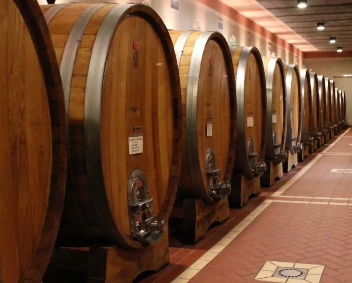Cordella In Montalcino Wine Resort Italy